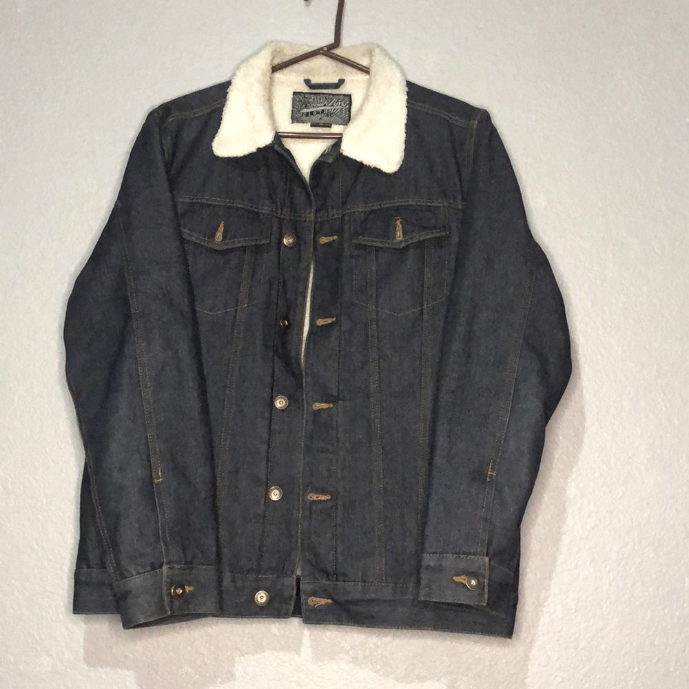 This is a medium jacket from Bangladeshi used like new.